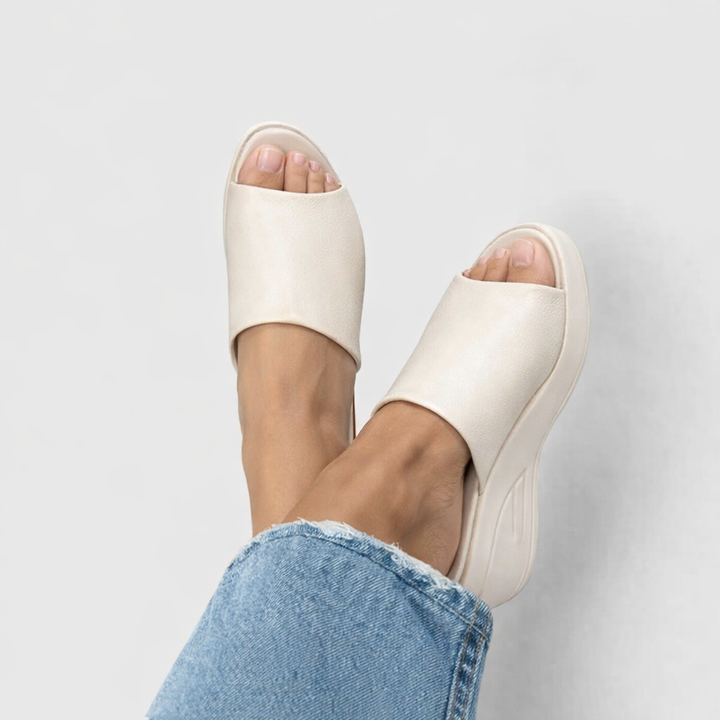 Sandales compensées orthopédiques à enfiler